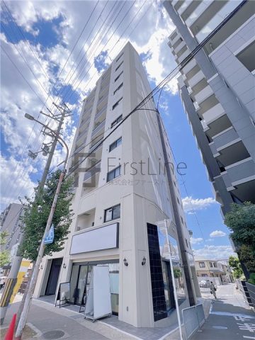 山科駅徒歩圏内の築浅マンションです!外環状線に面しており交通のアクセス、買い物、通勤通学すべてにおいて非常に利便性の高い立地です!