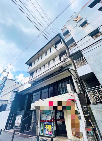 花見小路通りに面するビルテナントです!