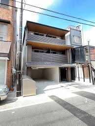 京阪本線、奈良線東福寺駅徒歩2分の好立地のテナントが出ました!